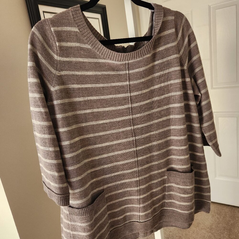 Max Studio Merino Wool Sweater with Pockets0